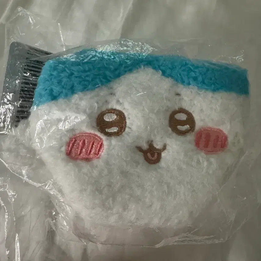 [BUNJANG] Chiikawa Sherpa Pouch with Keychain / 일본새상품 치이카와 뽀글이재질 파우치 키링포함 택보유 새상품
