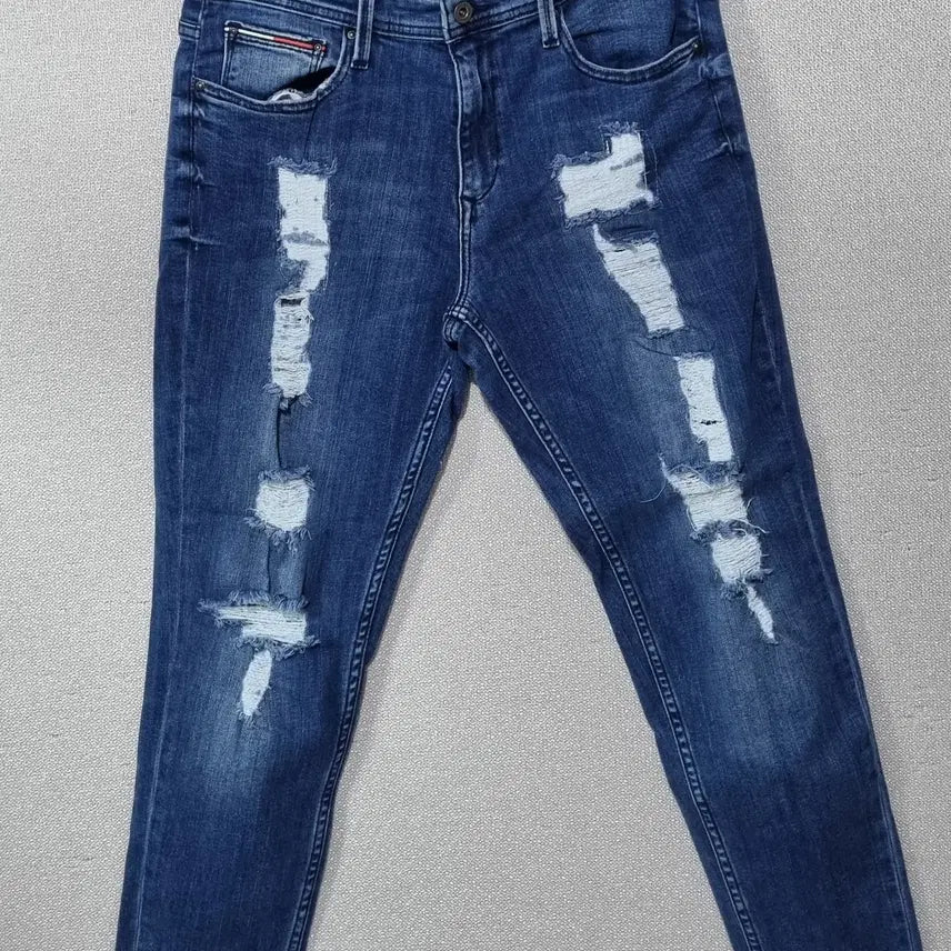 [BUNJANG] Tommy Hilfiger Distressed Denim Jeans / 28) 타미힐피거 디스트로이드 데님팬츠 청바지