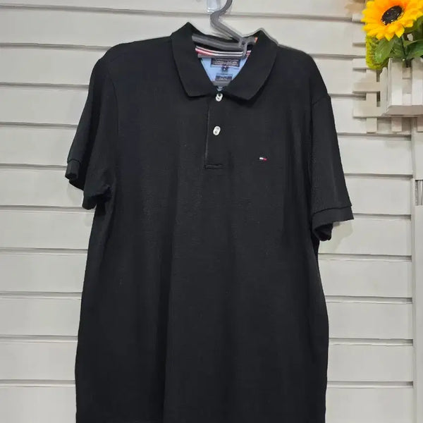 [BUNJANG] Tommy Hilfiger Men's Black Slim Fit Polo Shirt / #남성의류깔끔한 블랙 색상의 타미힐피거 카라티