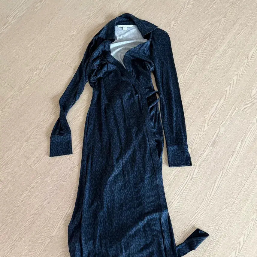 [BUNJANG] Diane Von Wrap Dress / 다이안본 랩 원피스