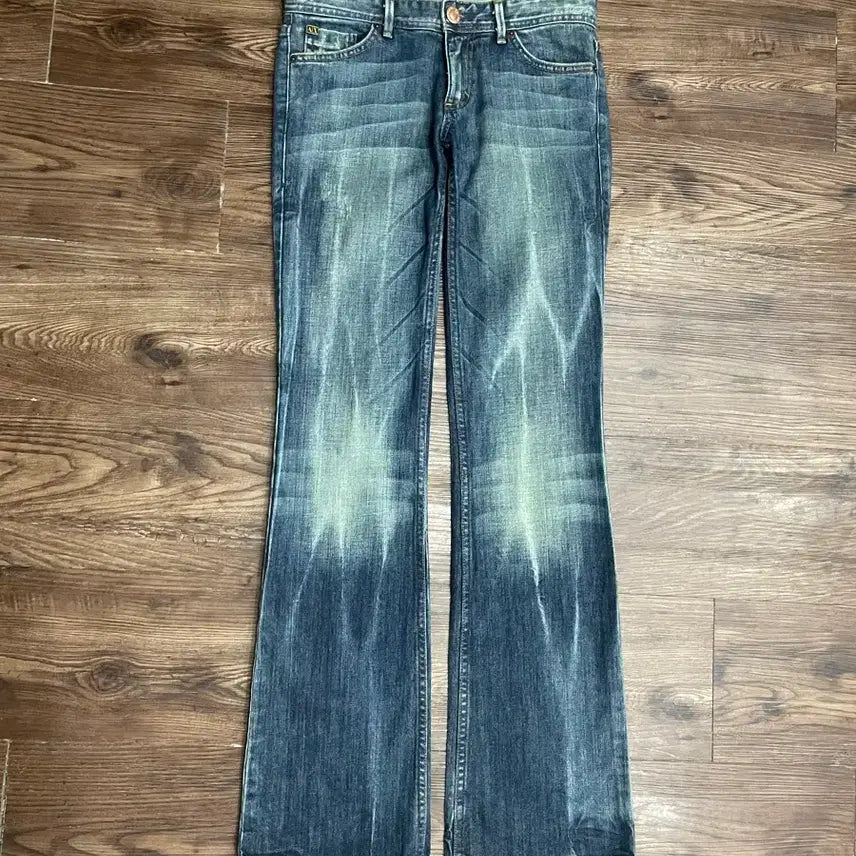 [BUNJANG] Armani Exchange Women's Bootcut Flare Jeans / 아르마니 USA 부츠컷 플레어진 데님 팬츠 26
