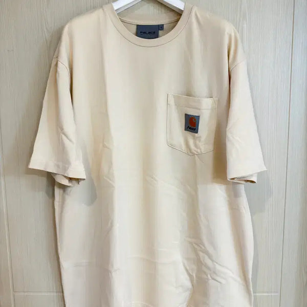 [BUNJANG] Palace x Carhartt WIP Short Sleeve T-Shirt XL Beige / 팔라스 X 칼하트 WIP 반팔티 XL 베이지