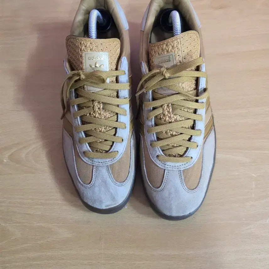 [BUNJANG] Adidas Sneakers Beige/Khaki Size 275 / 아디다스 운동화 베이지/카키  사이즈 275