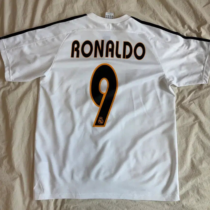 [BUNJANG] Real Madrid 2003-2004 Ronaldo Jersey (Kids Size M/L) / 레알마드리드 03-04 호나우두