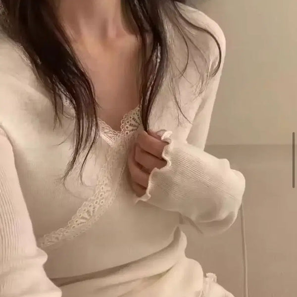 [BUNJANG] Avery Lace Basic Long Sleeve T-Shirt / 에이블리 레이스 기본티 긴팔 교신