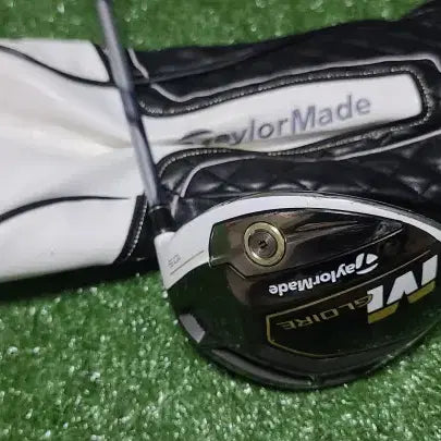 [BUNJANG] TaylorMade M Glory 10.5 Degree Driver Fujikura Speeder 569 Evolution V SR / 테일러메이드 M글로리 105도 드라이버 스피더569 에볼루션 5 SR