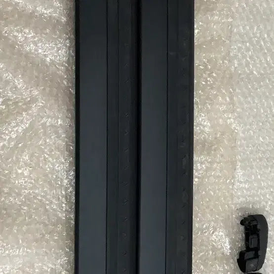 [BUNJANG] THULE 753 Foot + Wingbar Evo 7112 Black Crossbars / 중고 가로바 : THULE 툴레 753풋 + 윙바에보 7112 블랙 판매