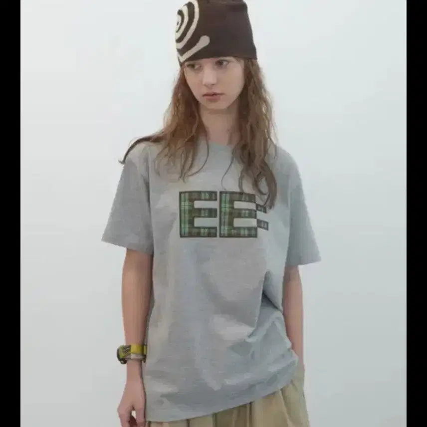 [BUNJANG] ENZO BLUES Pixel Logo Boxy T-Shirt (Grey) / 엔조 블루스 픽셀 로고 박시 티셔츠 (Grey)