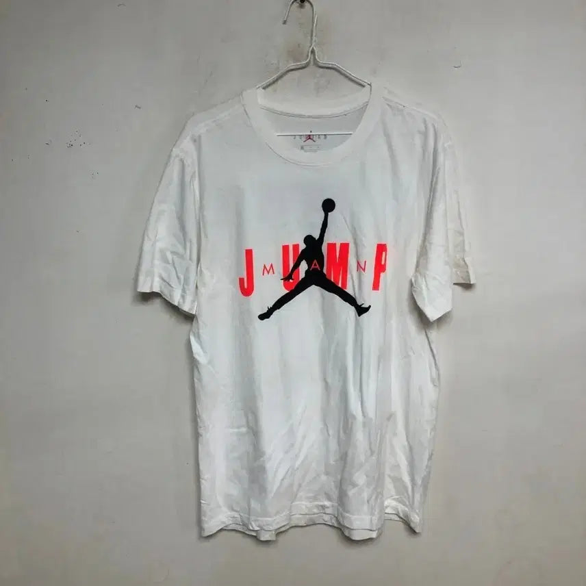 [BUNJANG] Nike Jordan Men's Short Sleeve T-Shirt / 나이키조던 남성 반팔티 100L@9990