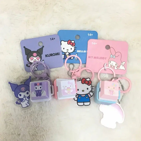 [BUNJANG] Sanrio Keycap Clicker Charm (Hello Kitty, Kuromi, My Melody) / 산리오 키캡 클리커 / 키티 쿠로미 마이멜로디 키링