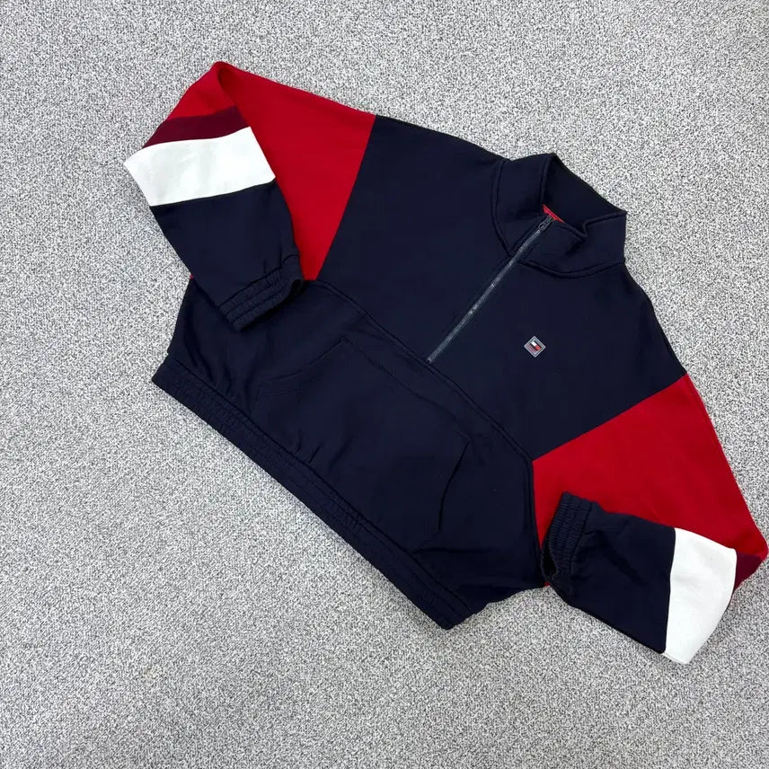 [BUNJANG] Tommy Hilfiger Women's Cropped Sweatshirt 0721J2 / L 타미힐피거 여성 크롭 맨투맨 0721J2