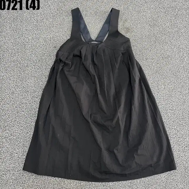 [BUNJANG] Club Monaco Black Midi Dress / 클럽모나코 블랙 미디 원피스 0721