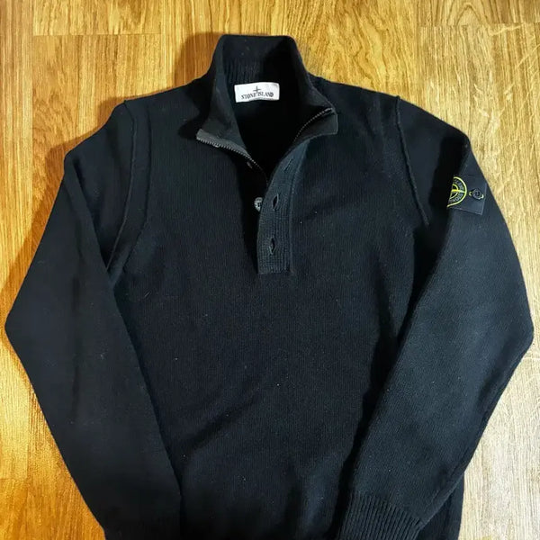 [BUNJANG] Stone Island 25FW Half-Zip Knit Black / 25fw 스톤아일랜드 니트 반진업 블랙