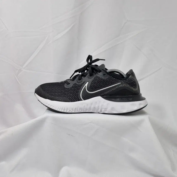 [BUNJANG] Nike Renew Run Vintage Sneakers / 빈티지하서 240 나이키 리뉴 런 스니커즈