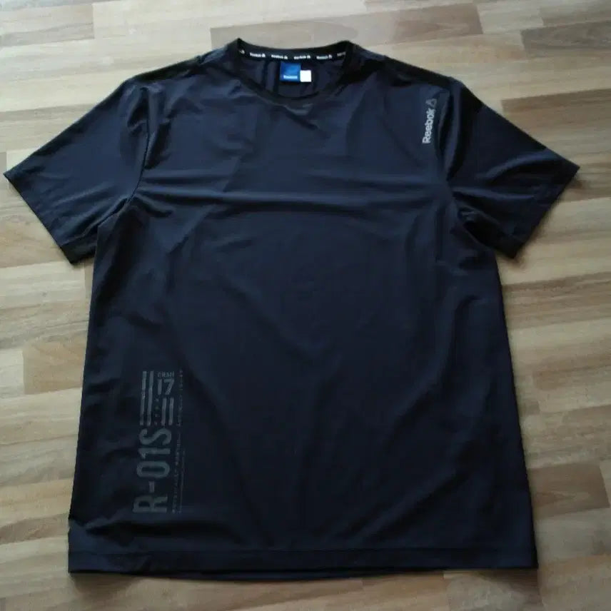 [BUNJANG] Reebok T-Shirt Size 105 / 리복티셔츠/105사이즈/새제품수준