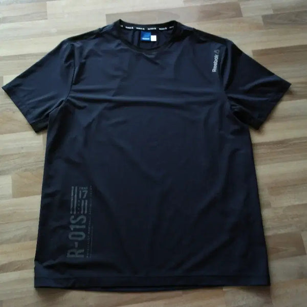 [BUNJANG] Reebok T-Shirt Size 105 / 리복티셔츠/105사이즈/새제품수준