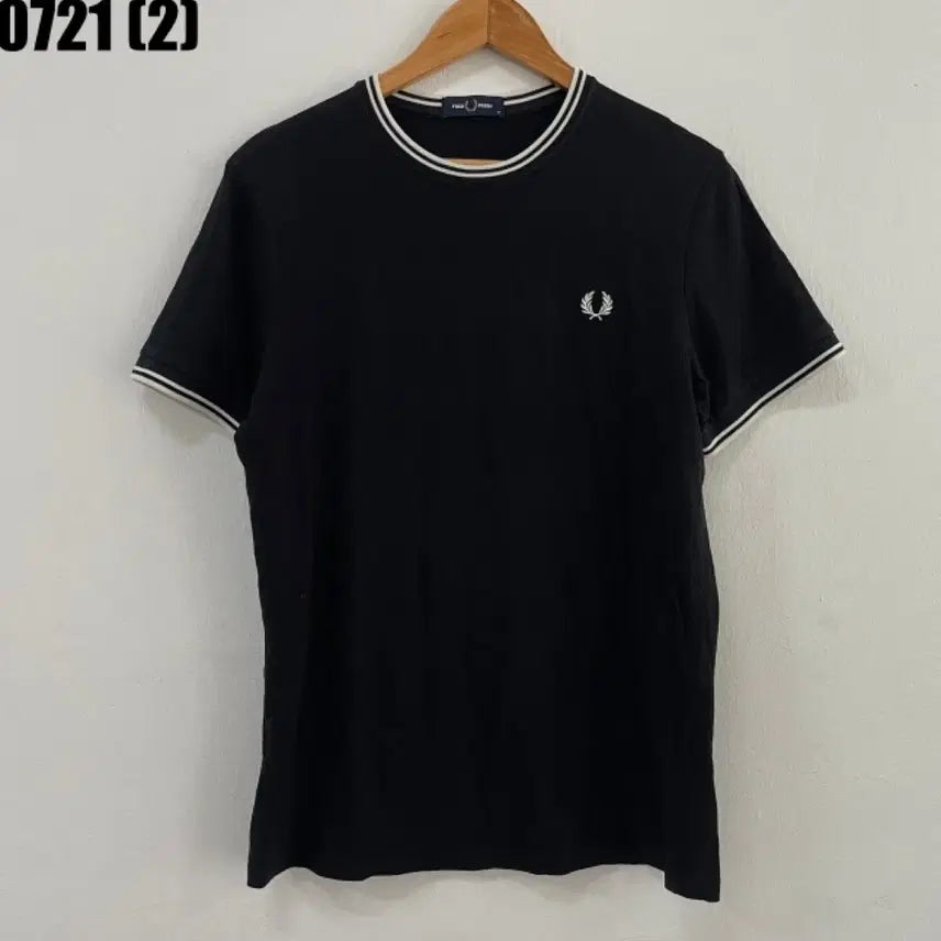 [BUNJANG] Fred Perry Cotton T-Shirt Black / 프레드페리 반팔 티셔츠 블랙