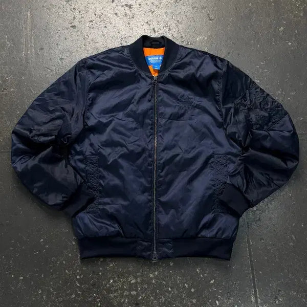 [BUNJANG] Adidas MA-1 Bomber Jacket / 100 아디다스 MA-1 항공점퍼 봄버 자켓
