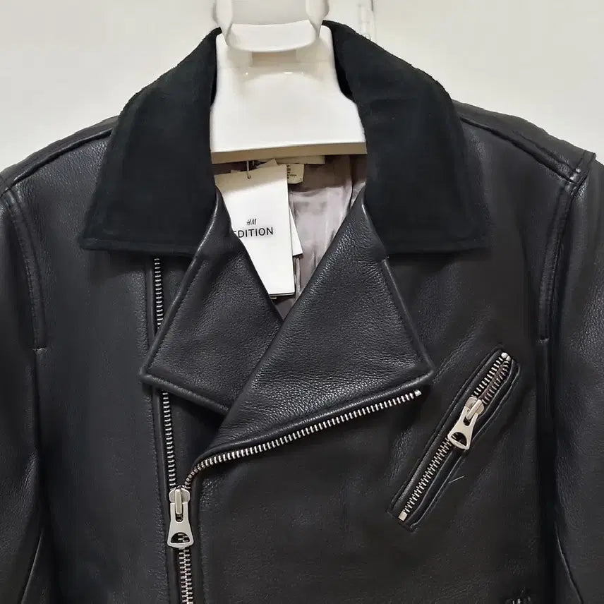 [BUNJANG] H&M Genuine Leather Jacket (New with Tags) / H&M/소가죽자켓/새옷/바이크/라이더/정품/남성100-마른105