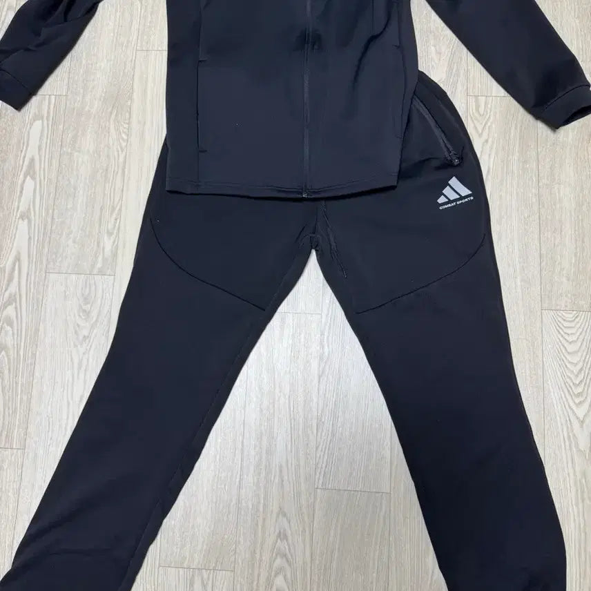 [BUNJANG] Kangwon Physical Education High School Taekwondo Training Suit Set / 강원체고 태권도 트레이닝복세트