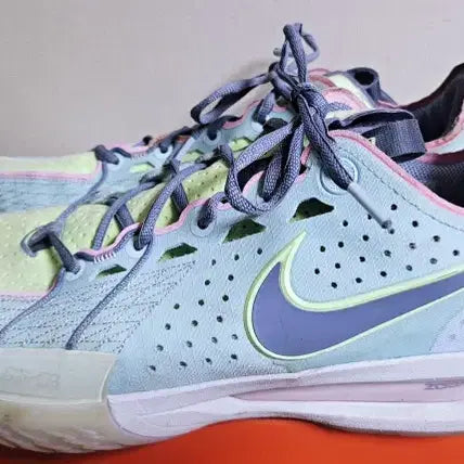 [BUNJANG] Nike Zoom GT Cut 3 Easter Basketball Shoes / 나이키 줌 GT 컷 3 이스터 농구화 290  s46