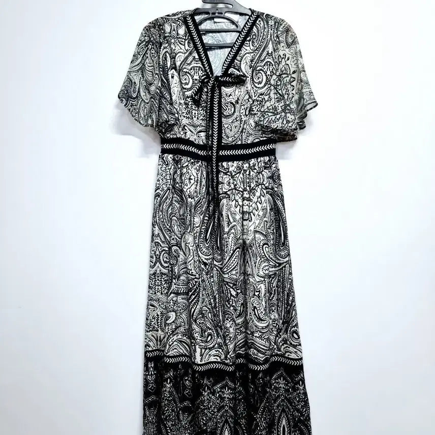 [BUNJANG] Tiffany Ann Paisley Pattern Maxi Dress / tiffany ann패턴 맥시 원피스