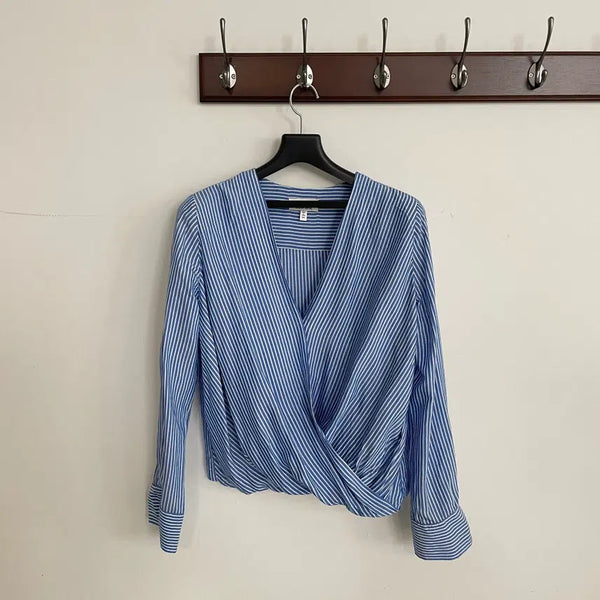 [BUNJANG] And Other Stories Blue Stripe Wrap Blouse / 앤아더스토리 블루 스트라이프 랩 블라우스