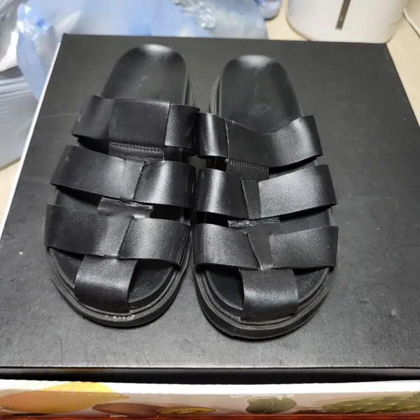 [BUNJANG] Black Strap Sandals Size 44 (275-280mm) / 블랙 스트랩 샌들 44 275~280mm 정도 상태매우좋음