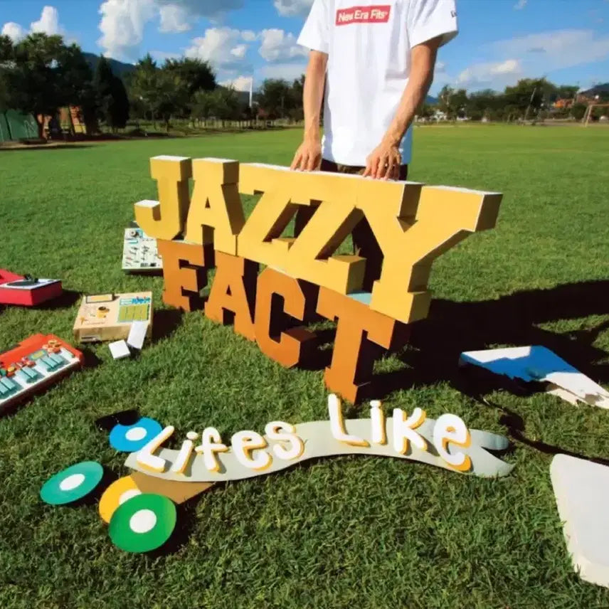 [BUNJANG] Jazzyfact 1st Album "Lifes Like" CD / 재지팩트 1집 likes like 구매