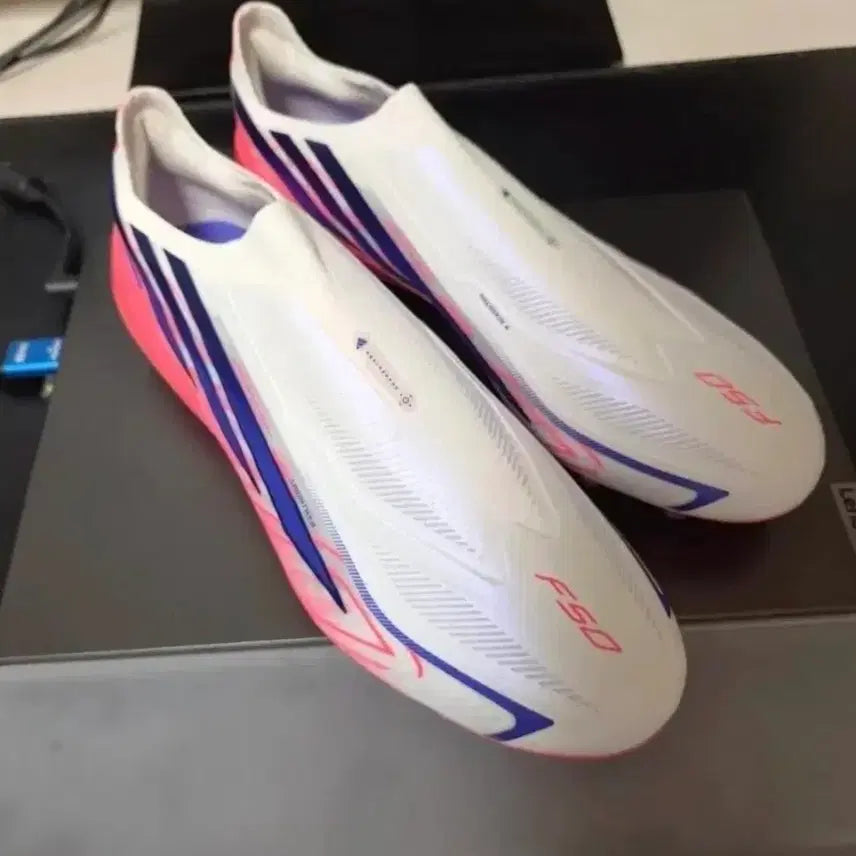 [BUNJANG] Adidas F50 Hyperfast LL Pro AG KH6800 Men's Soccer Cleats (Size 280) / 아디다스 f50 하이퍼패스트 LL pro ag kh6800 280 새상품