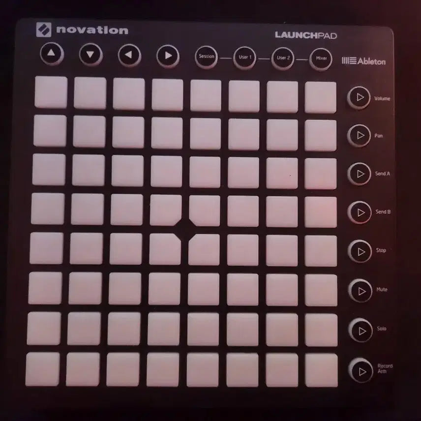[BUNJANG] Novation Launchpad MK2 Controller / 노베이션 런치패드 mk2