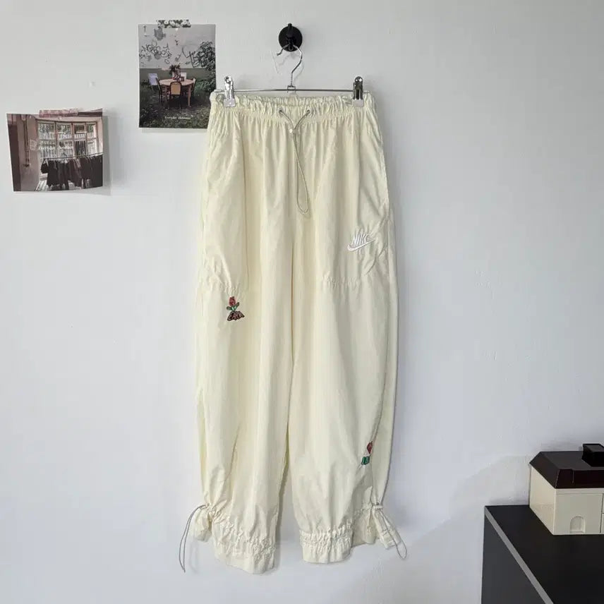 [BUNJANG] Nike Woven Pants (Size S) / [택포] [S] 나이키 우븐 팬츠