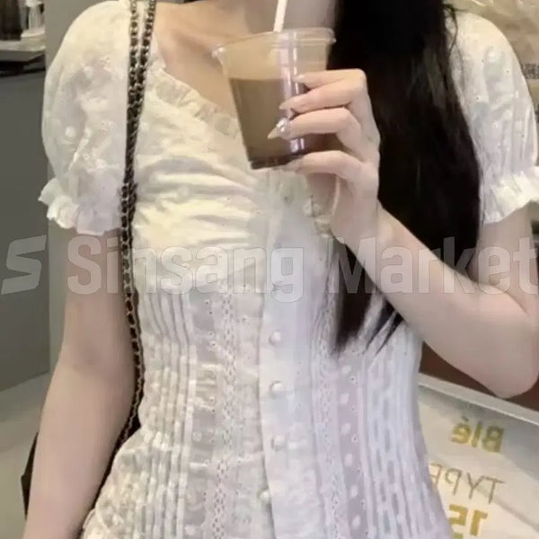 [BUNJANG] Youbom Blouse Punching Embroidery Frill Off-Shoulder Covered Button Cotton Linen / [빠른발송] 유봄블라우스 펀칭 자수 프릴 오프숄더 싸개단추 면 린넨