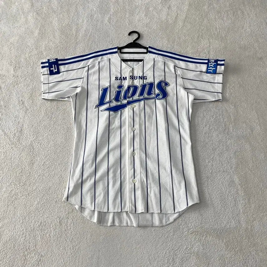 [BUNJANG] Samsung Lions Player-Worn Heo Seung-min Baseball Jersey with Autograph / 110 삼성라이온즈 왕조 선수실착 허승민 유니폼 싸인