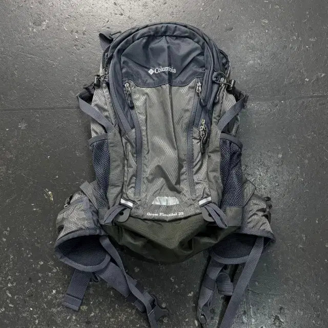 [BUNJANG] Columbia 25L Hiking Backpack / 컬럼비아 25L 등산 백팩
