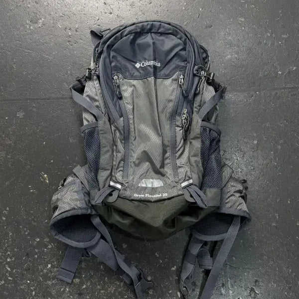 [BUNJANG] Columbia 25L Hiking Backpack / 컬럼비아 25L 등산 백팩