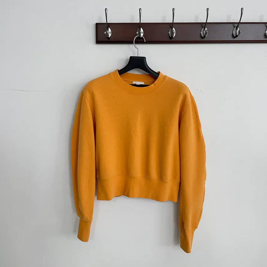 [BUNJANG] COS Orange Cropped Sweatshirt / 코스 오렌지 크롭 맨투맨