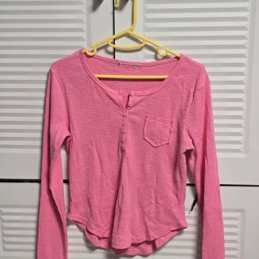 [BUNJANG] Hot Pink Slim Fit Ribbed Long Sleeve Top / 핫핑크 여리핏 골지 긴팔