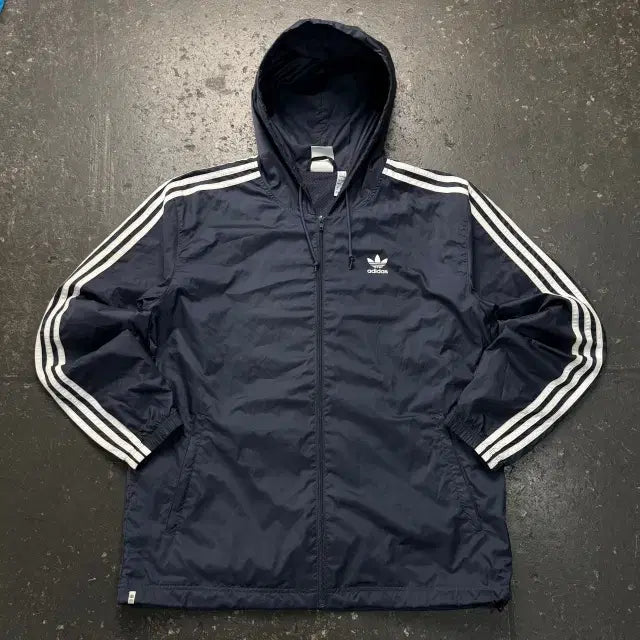 [BUNJANG] Adidas Big Logo Windbreaker / 105 아디다스 빅로고 바람막이