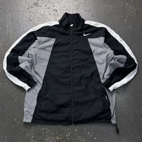 [BUNJANG] Nike Old School Windbreaker / 100 나이키 올드스쿨 바람막이
