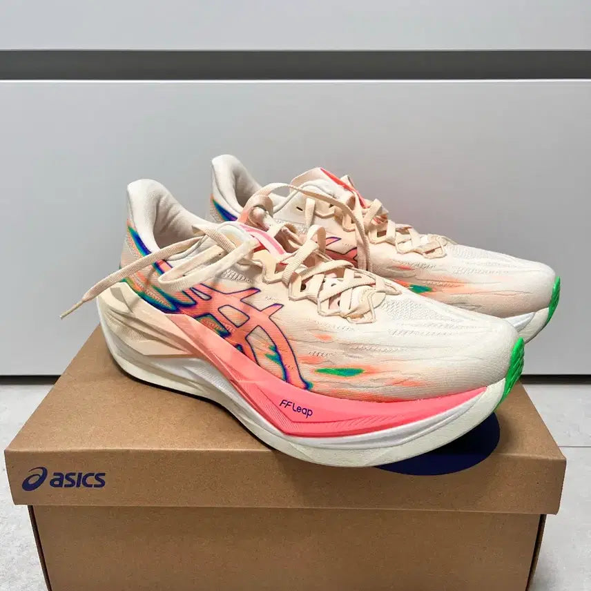 [BUNJANG] Superblast 3 Running Shoes - Size 275 / 슈퍼블라스트3 275사이즈