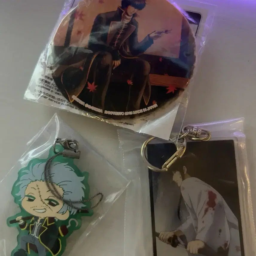[BUNJANG] Gintama Gintoki Hijikata Zura Keychain & Can Badge Bundle Set / 은혼 긴토키 히지카타 즈라 키링 캔뱃지 일괄