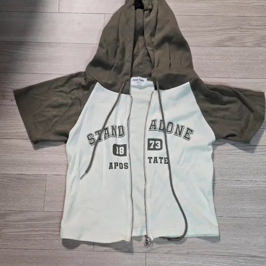 [BUNJANG] Khaki Short-Sleeve Hooded Zip-Up / 카키 반팔 후드집덥