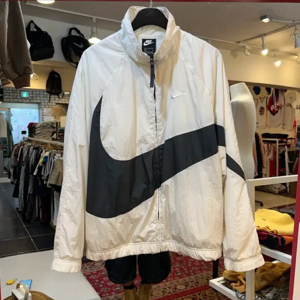 [BUNJANG] Nike NSW Big Swoosh Woven Jacket M / 나이키 NSW 빅 스우시 우븐 재킷 M