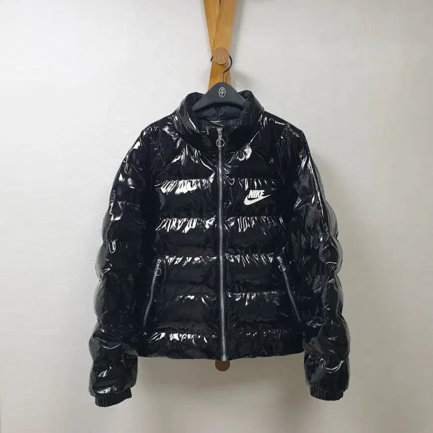 [BUNJANG] Nike Icon Clash Synthetic Fill Padded Short Jacket / [66] 나이키 아이콘 클래쉬 합성필 패딩