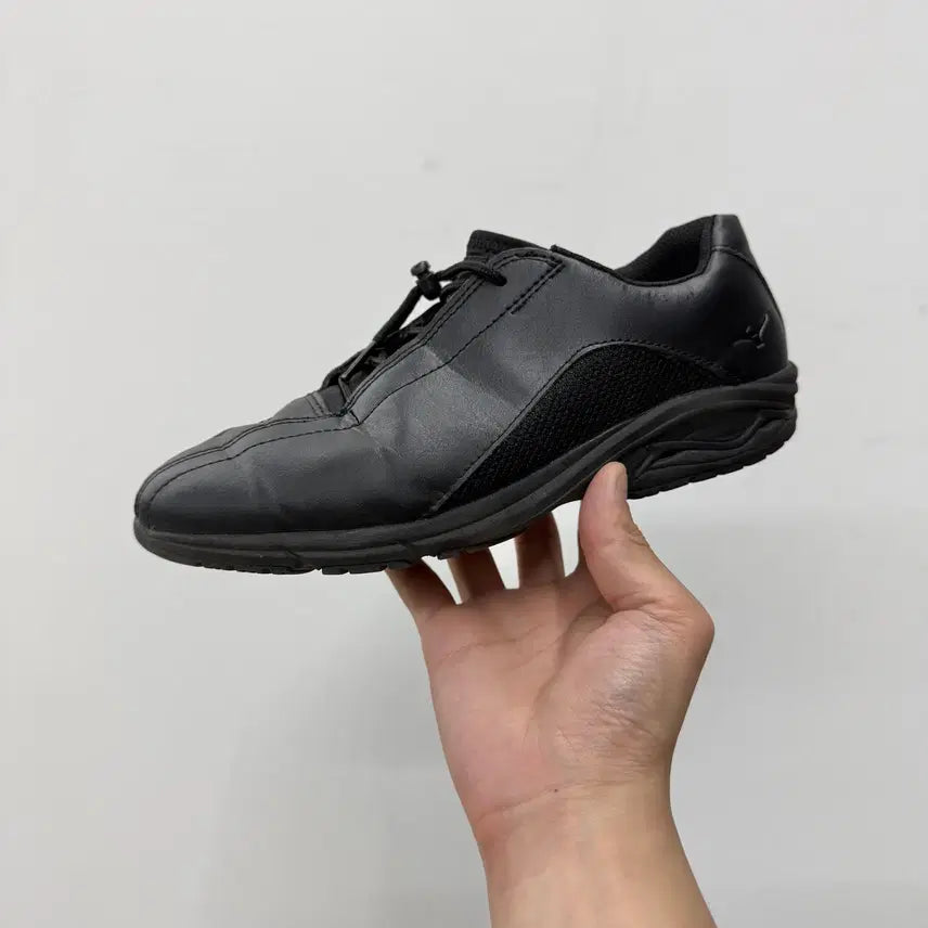 [BUNJANG] Mizuno Leather Shoes / 미즈노 레더 슈즈