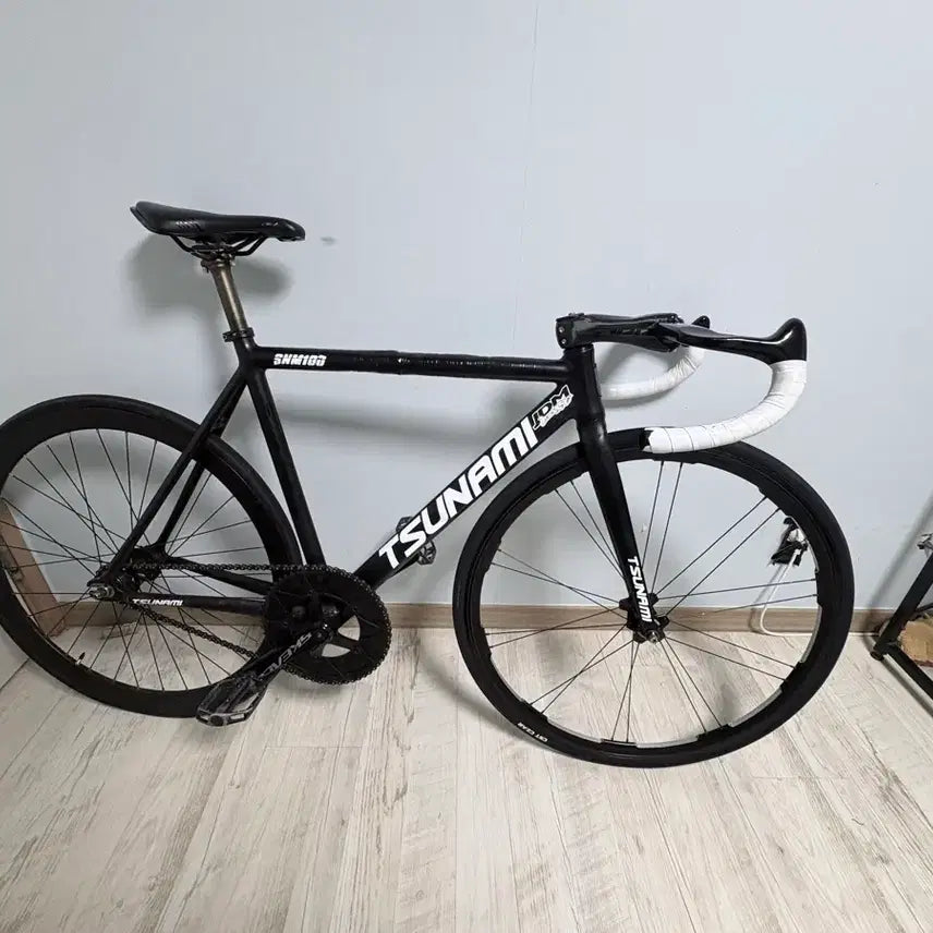 [BUNJANG] Tsunami Black Carbon Fiber Road Bike Frame / 쓰나미 블랙(커버업)