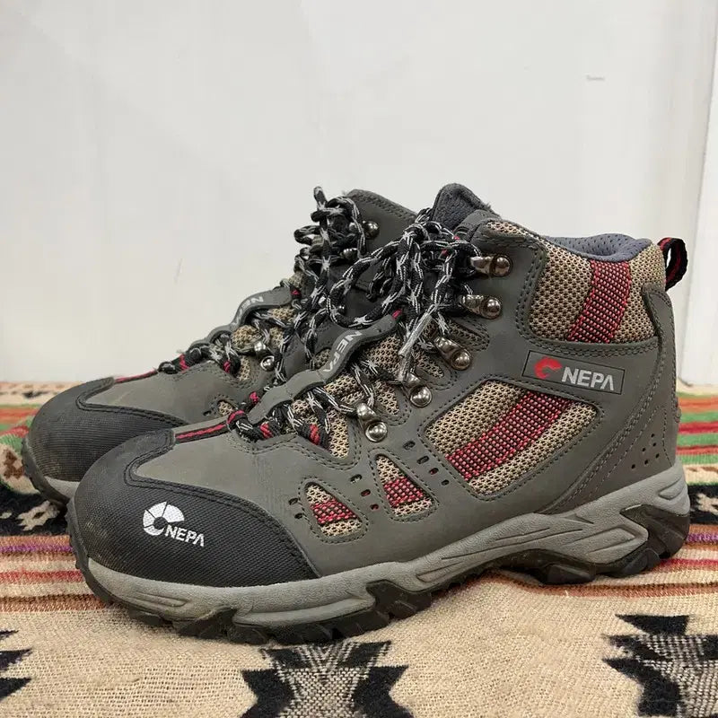 [BUNJANG] Nepa GT-36N 6-inch Safety Shoes (Size 250) / 네파 GT-36N 6인치 안전화 250 X02414