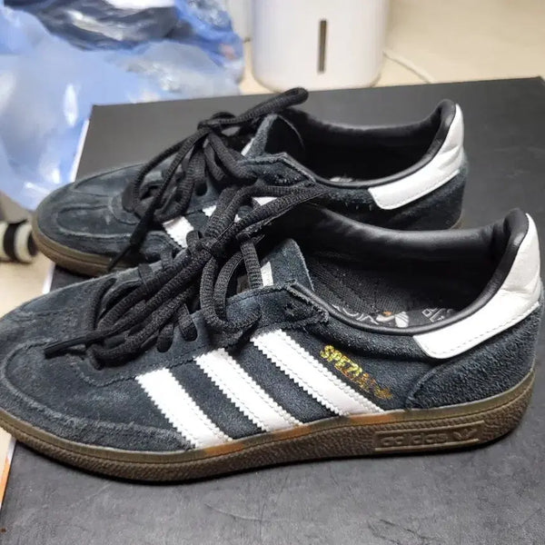 [BUNJANG] Adidas Spezial Black Suede Sneakers 235mm / 아디다스 스페지알 블랙 스웨이드 운동화 235mm 상태매우좋음
