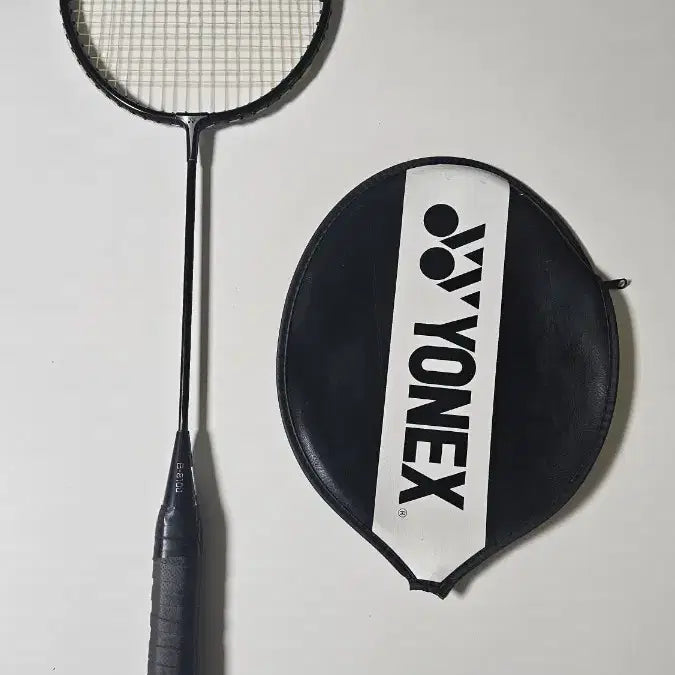 [BUNJANG] Yonex B-8100 Vintage Badminton Racket / 요넥스 B-8100 희귀 빈티지 배드민턴 라켓